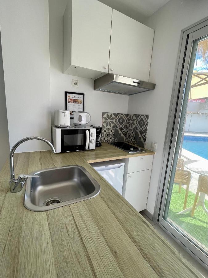 Apartaments La Perla Negra Cala Ratjada  Exteriör bild
