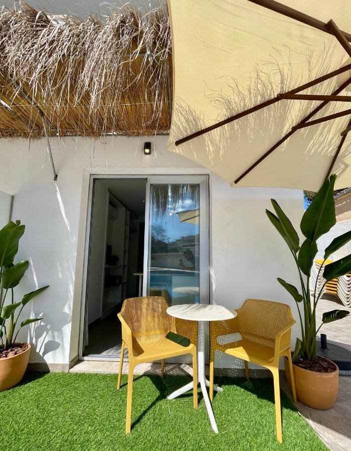 Apartaments La Perla Negra Cala Ratjada  Exteriör bild