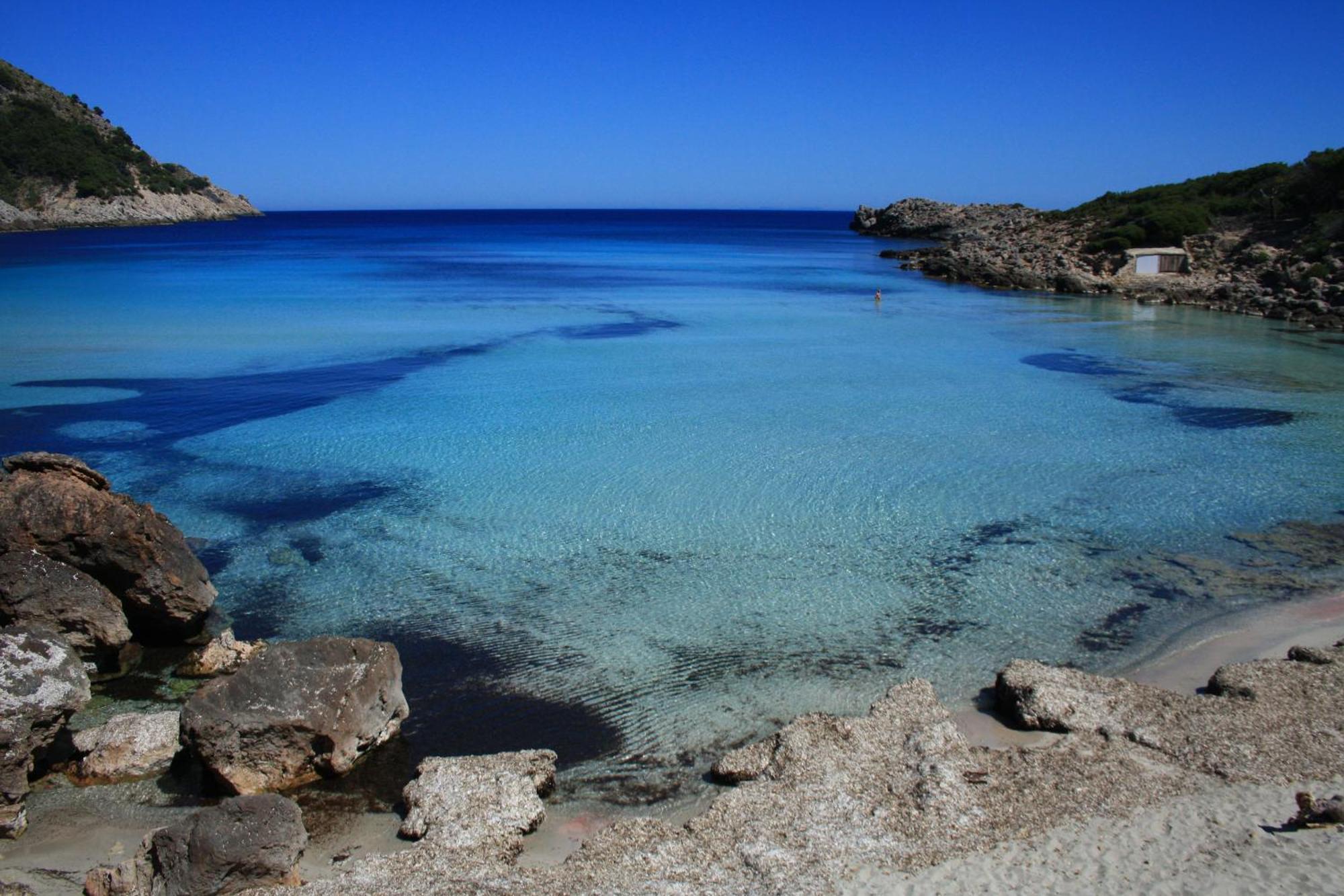 Apartaments La Perla Negra Cala Ratjada  Exteriör bild